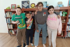 546262b6-14f8-47d9-8b55-d24d91bf40fc