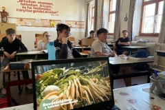 24d85b64-d5a1-48bf-a761-61f9fda2befd