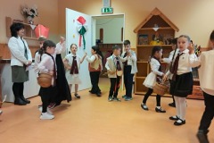 7137d40b-79d8-4db9-80c1-e9dd3348790b