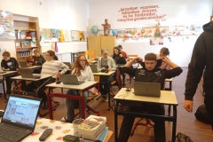 5c62173c-1f74-41a7-97af-81e13ef66524