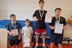 Messenger_creation_569FBC59-B899-40A5-8F87-269A583DB01A